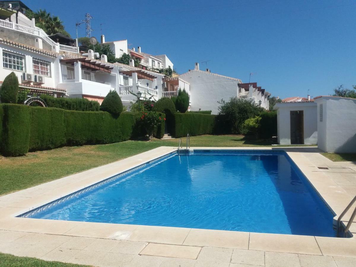 Chalet Adosado Con Piscina En La Cala Del Moral Exterior photo